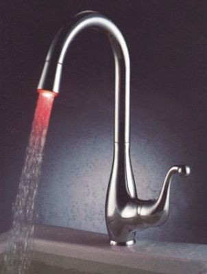 Vintage Bathroom Fixtures on Roma Bath Bathroom Lighting Faucet Tub Bathroom