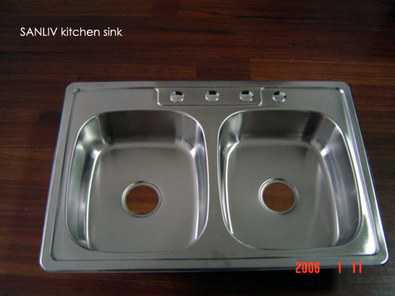 Choosing A Faucet Hole Cover For Your Kitchen Sink Stainless