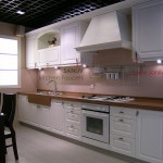 building your own custom kitchen cabinets