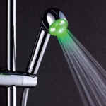 LED Light Regenduschen Foto