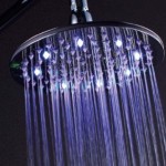 LED Light Regenduschen Foto